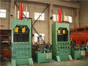 Prensa de cartón de máquina empacadora vertical